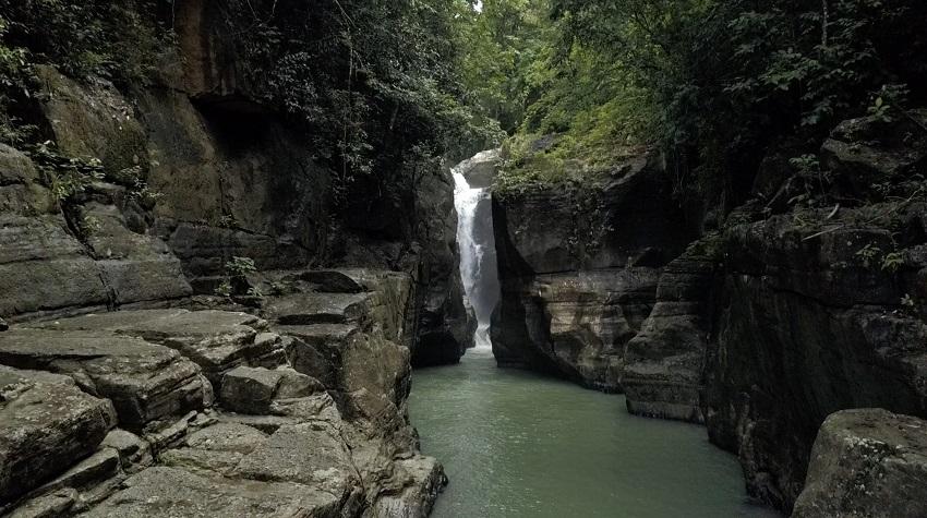 Cunca Wulang waterfall near Labuan Bajo, Komodo Island